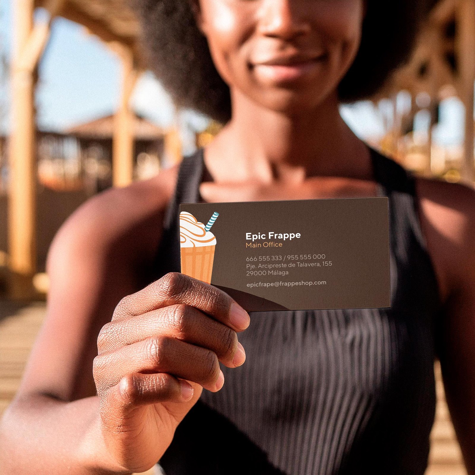 Diseño y desarrollo de catálogo, carta y tarjetas de visita